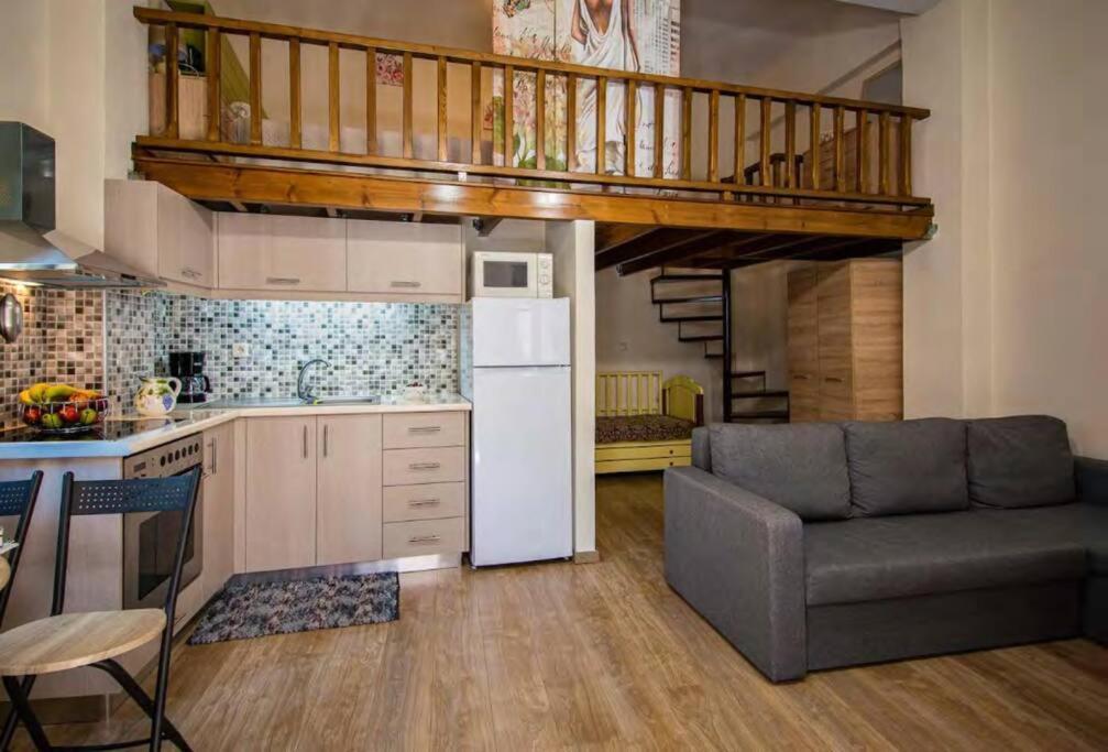 Perfect Location Apt-900m From Beach-old Port Chania (Crete)